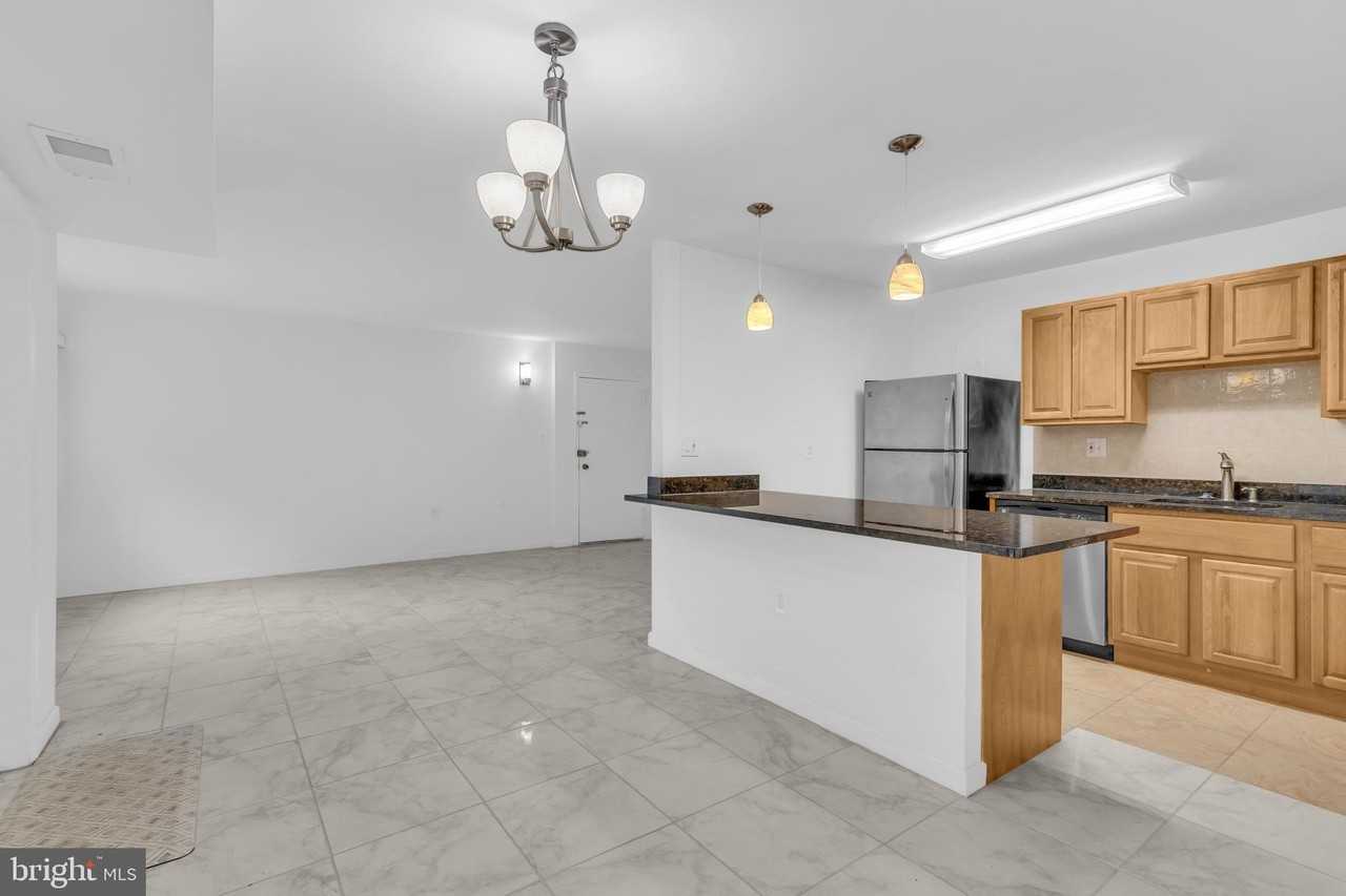 12413 Braxfield Ct #555 - Photo 7 of 20