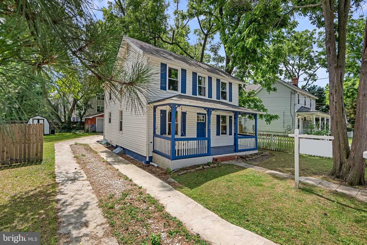 26 Post Office Ave - Photo 2 of 30
