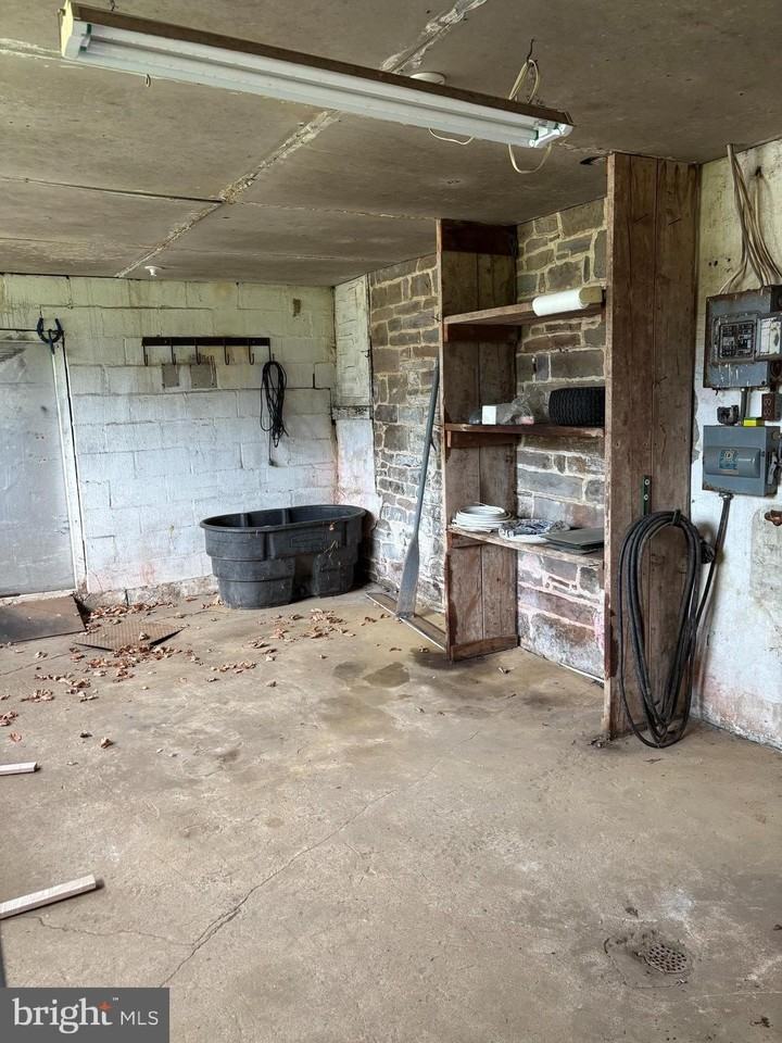 34 Fretz Rd - Photo 6 of 7