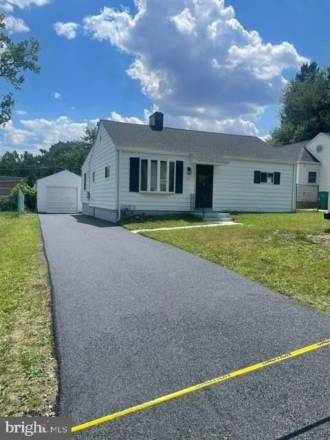 2715 Crest Ave - Photo 2 of 15