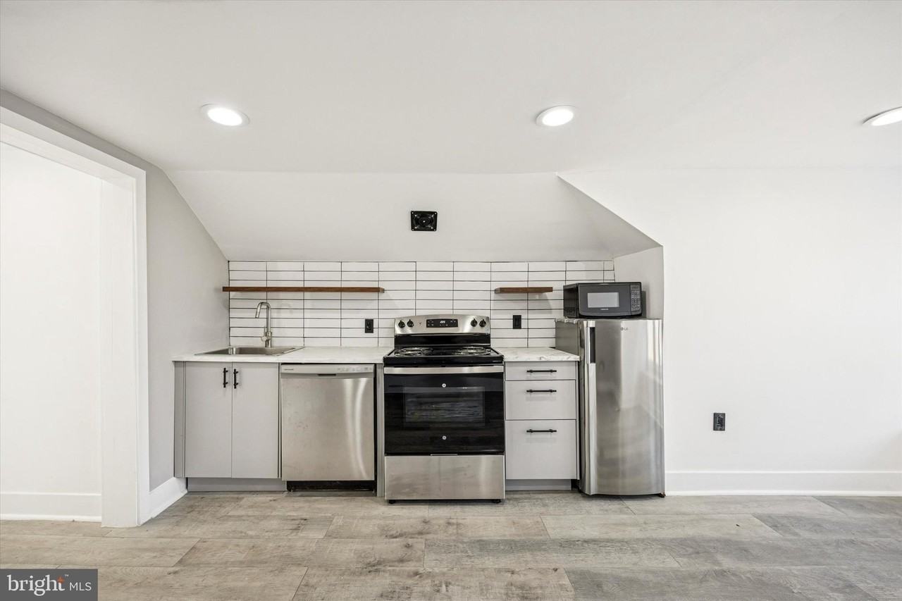 844 W Chester Pike #2 - Photo 3 of 11