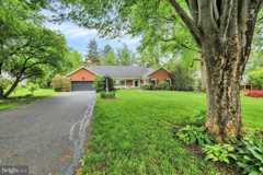 1424 Center Rd - Photo 1 of 1