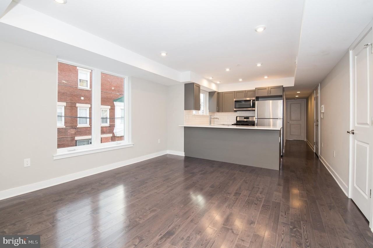 1223 N 30th St #B - Photo 6 of 16