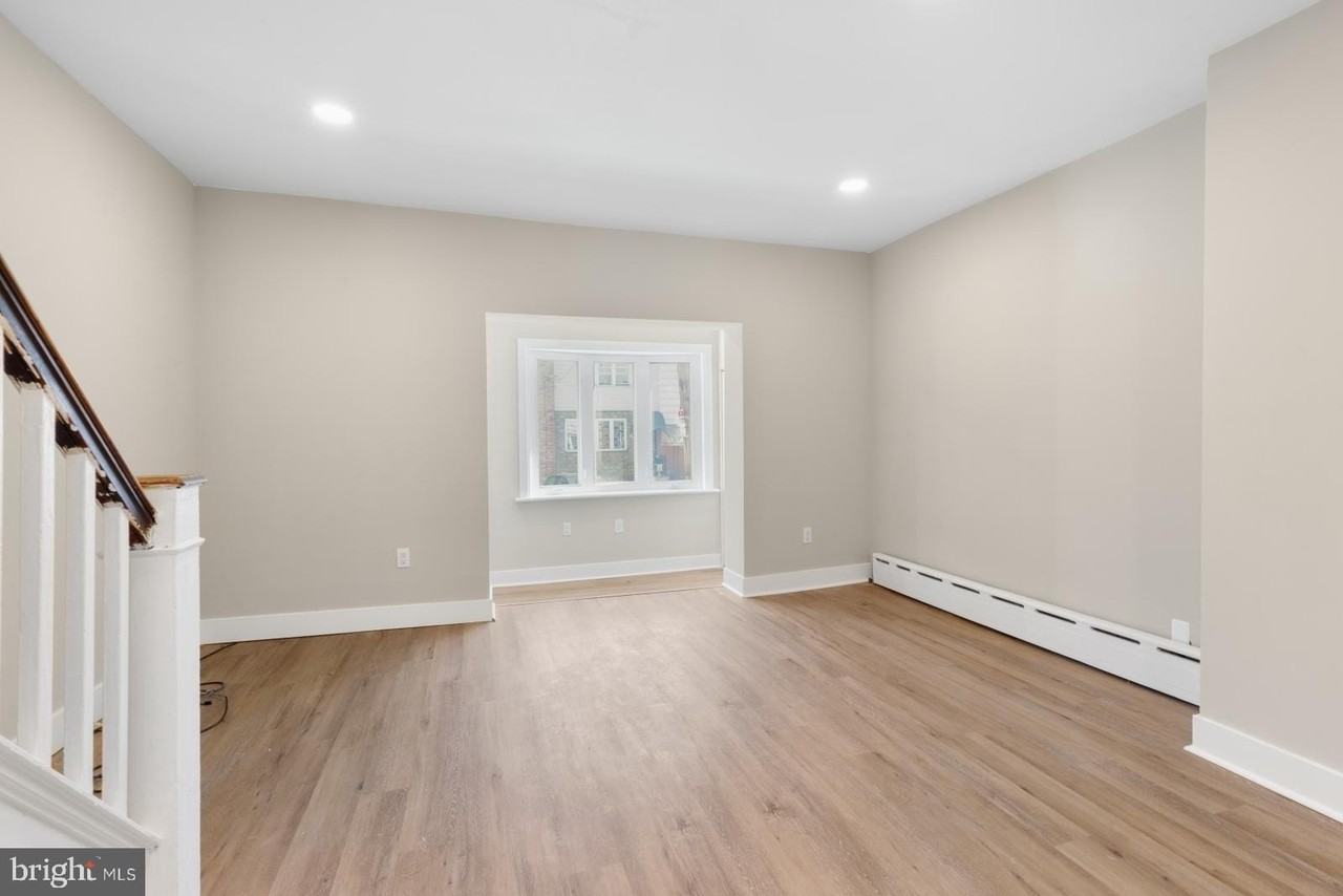 2946 S 15th St - Photo 6 of 39