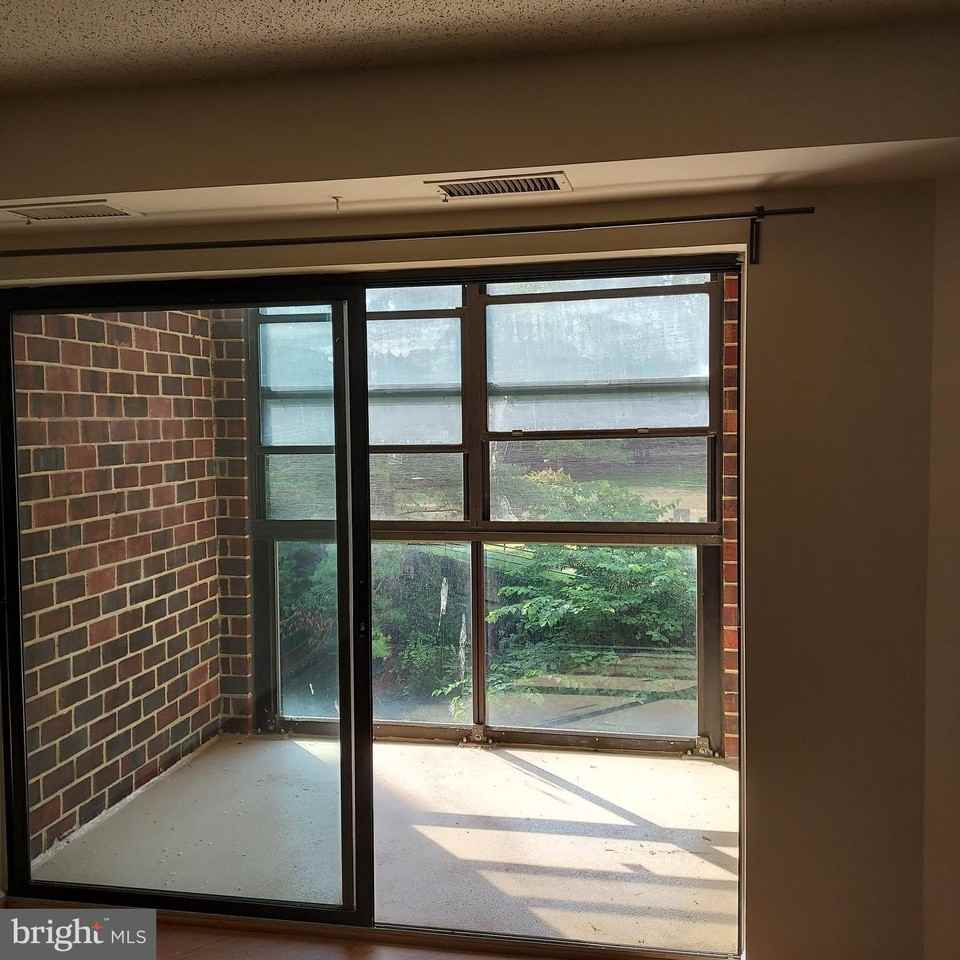 2100 Langston Blvd #215 - Photo 7 of 12