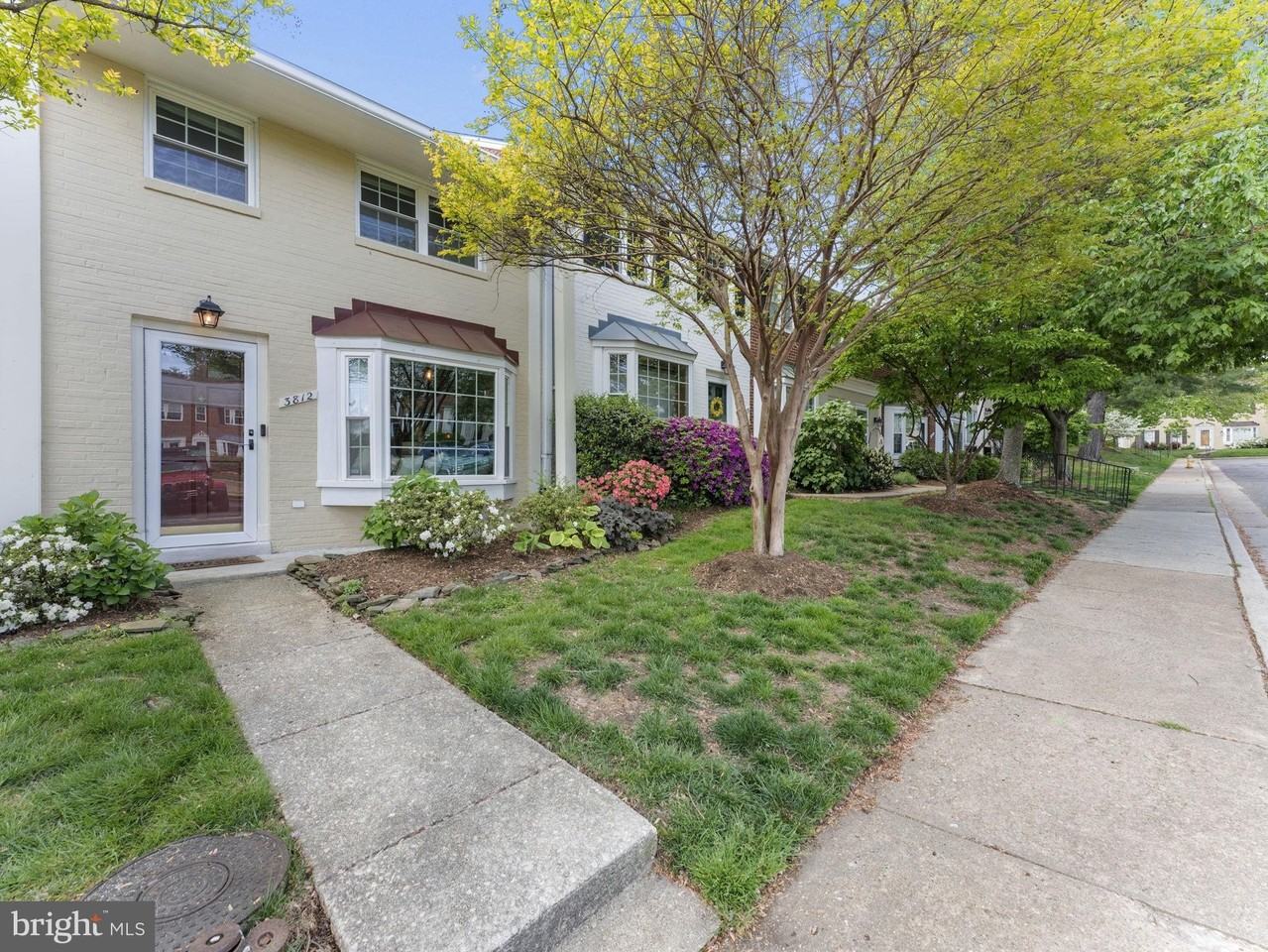 3812 Keller Ave - Photo 2 of 42