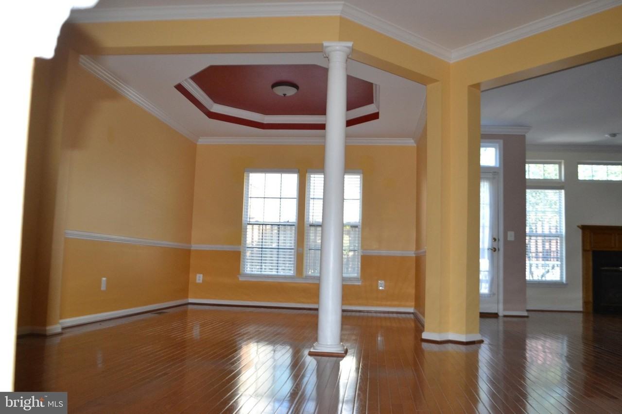 8560 Barrow Furnace Ln - Photo 6 of 32