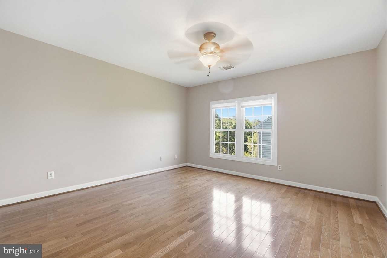 25384 Herring Creek Dr - Photo 5 of 25