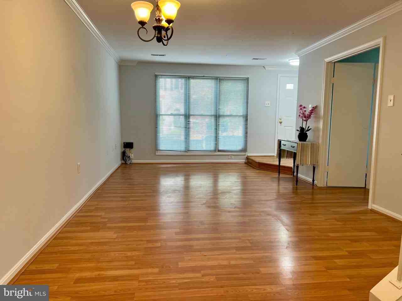 10448 Rapidan Ln - Photo 3 of 42