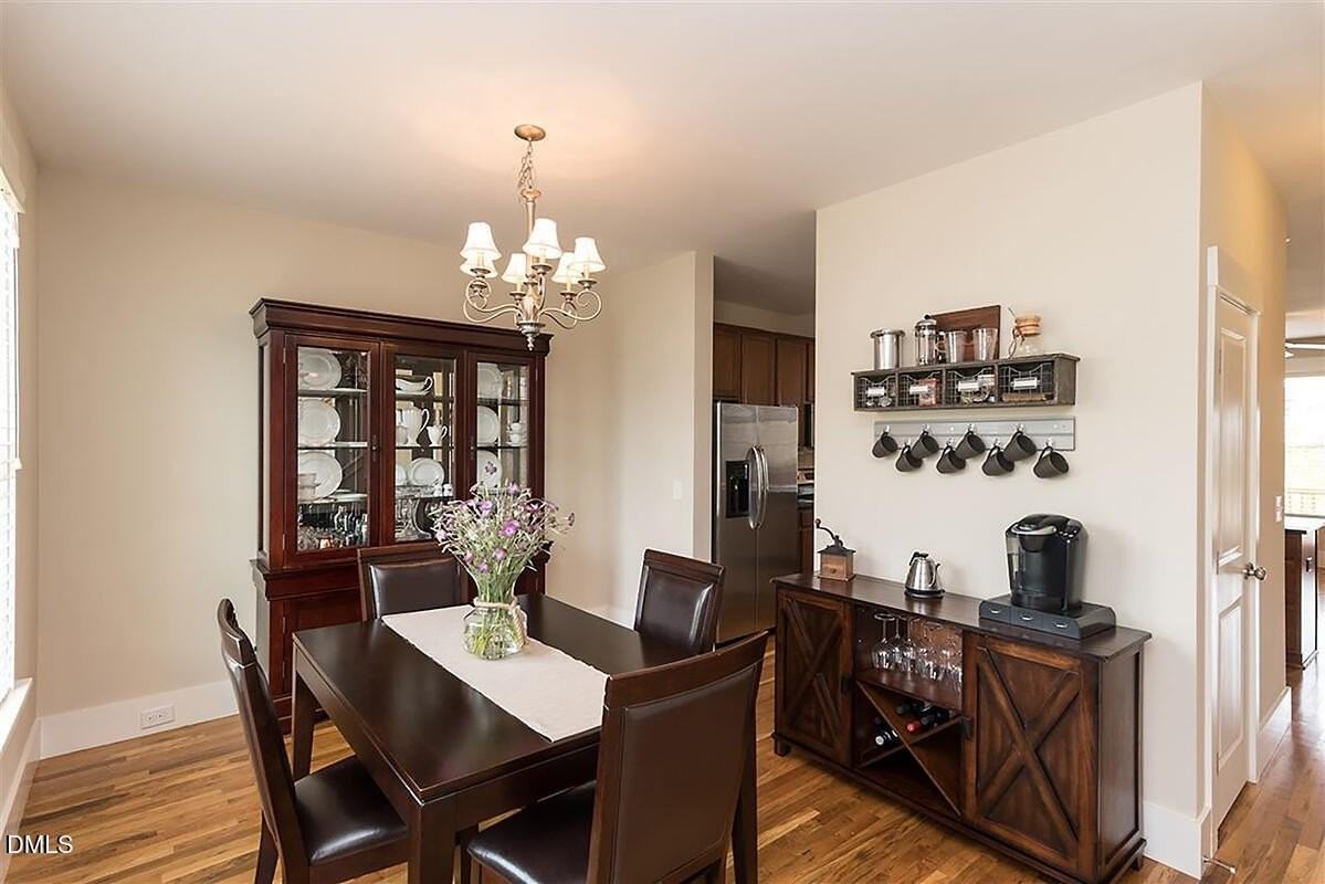 35 Winkler Way - Photo 3 of 21