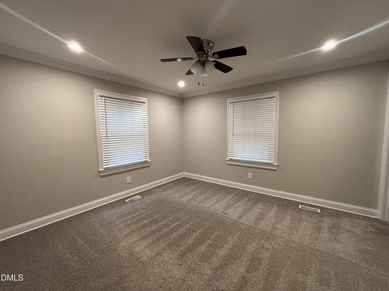 501 Merrie Rd - Photo 5 of 50