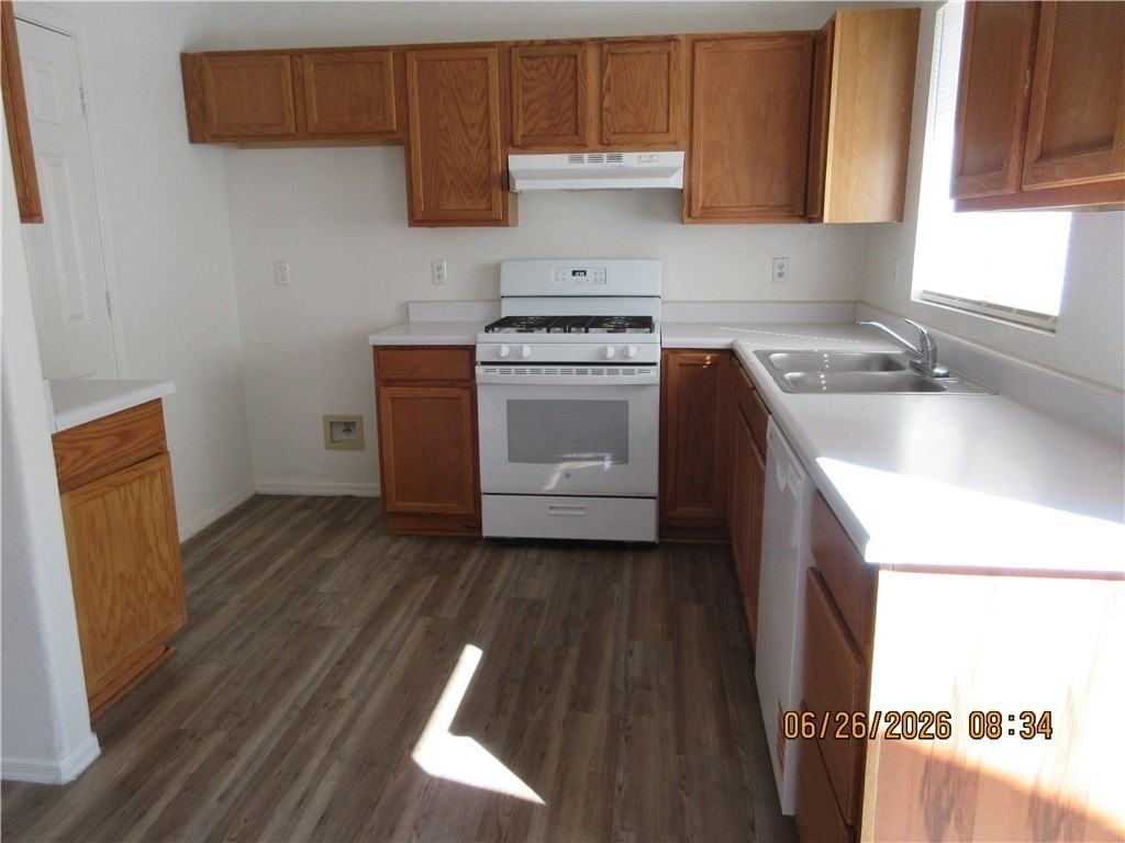2619 Crozier Ave - Photo 4 of 11