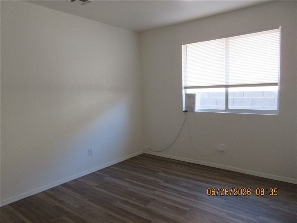 2619 Crozier Ave - Photo 6 of 11