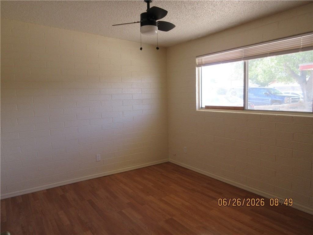 2495 Detroit Ave - Photo 5 of 7