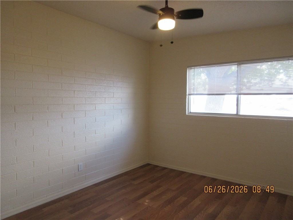 2495 Detroit Ave - Photo 6 of 7