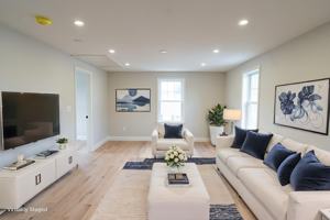 featured image of 26 Carlton St Unit 3