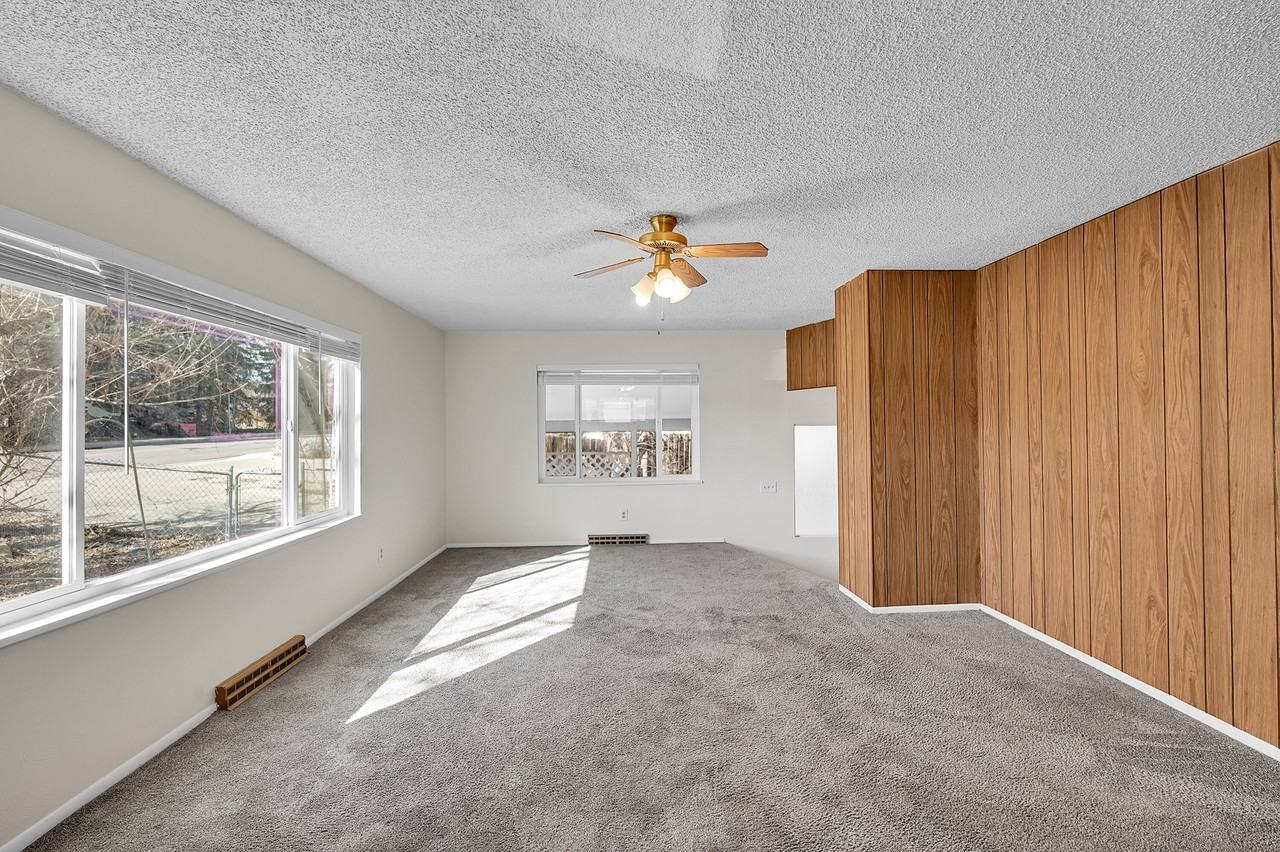 1526 Main St #1 - Photo 3 of 13