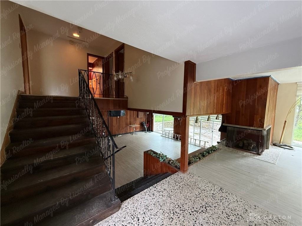 3776 Dorset Dr - Photo 3 of 50
