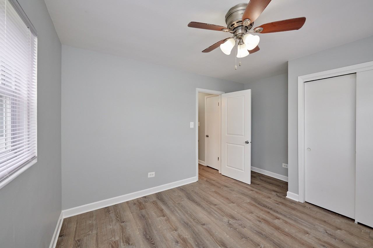 416 Laurel Ave ##1 - Photo 4 of 14
