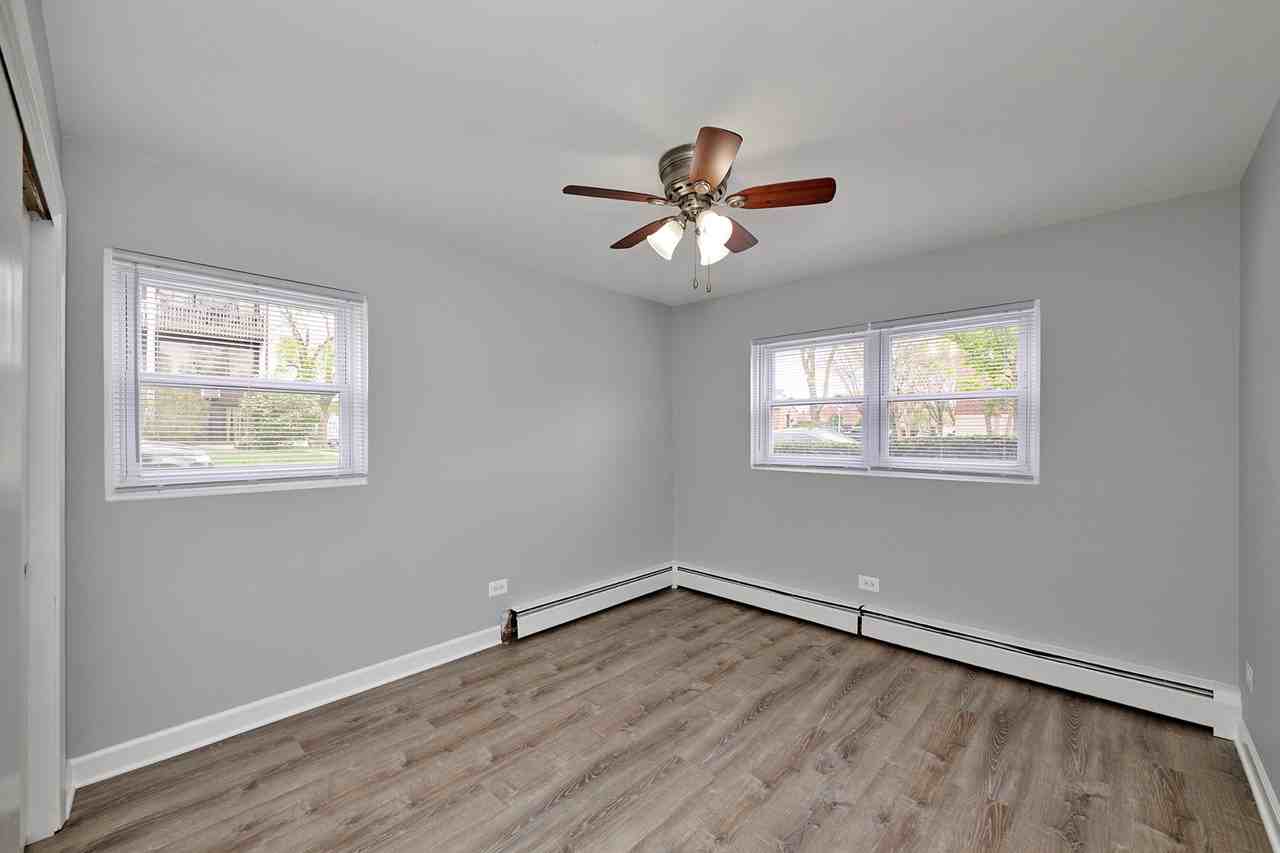 416 Laurel Ave ##1 - Photo 5 of 14