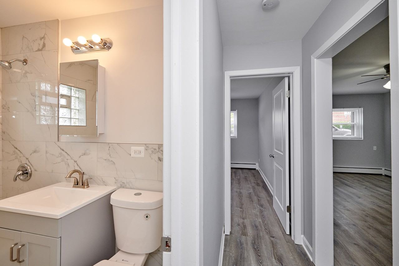 416 Laurel Ave ##1 - Photo 6 of 14