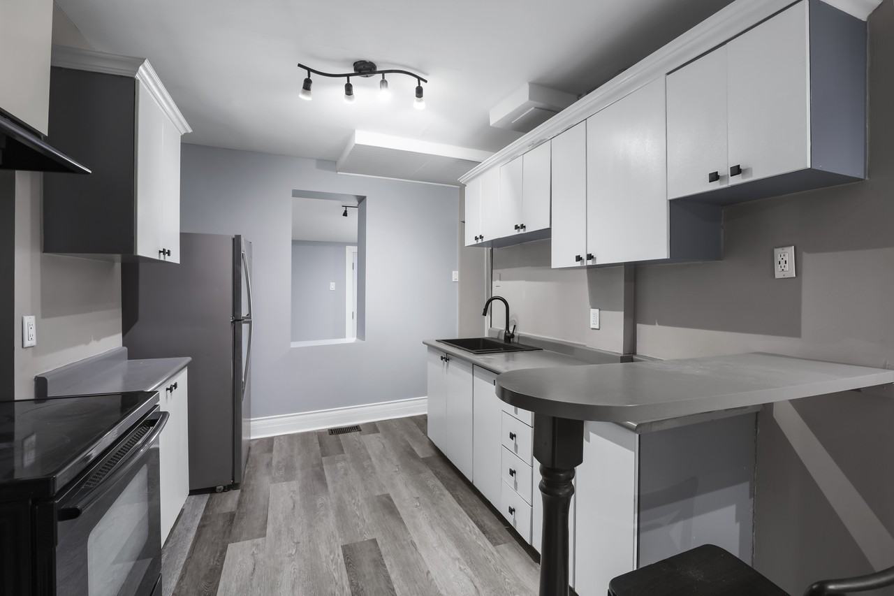 856 Weston Road - Photo 7 of 26