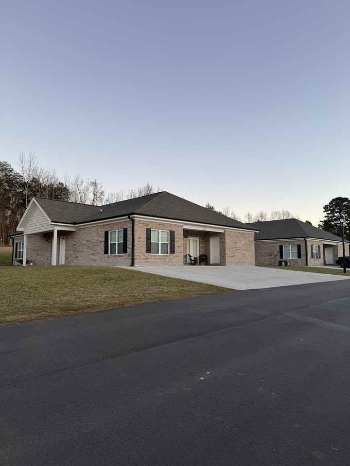 Avery Lane - 150-A #150A - Photo 2 of 13