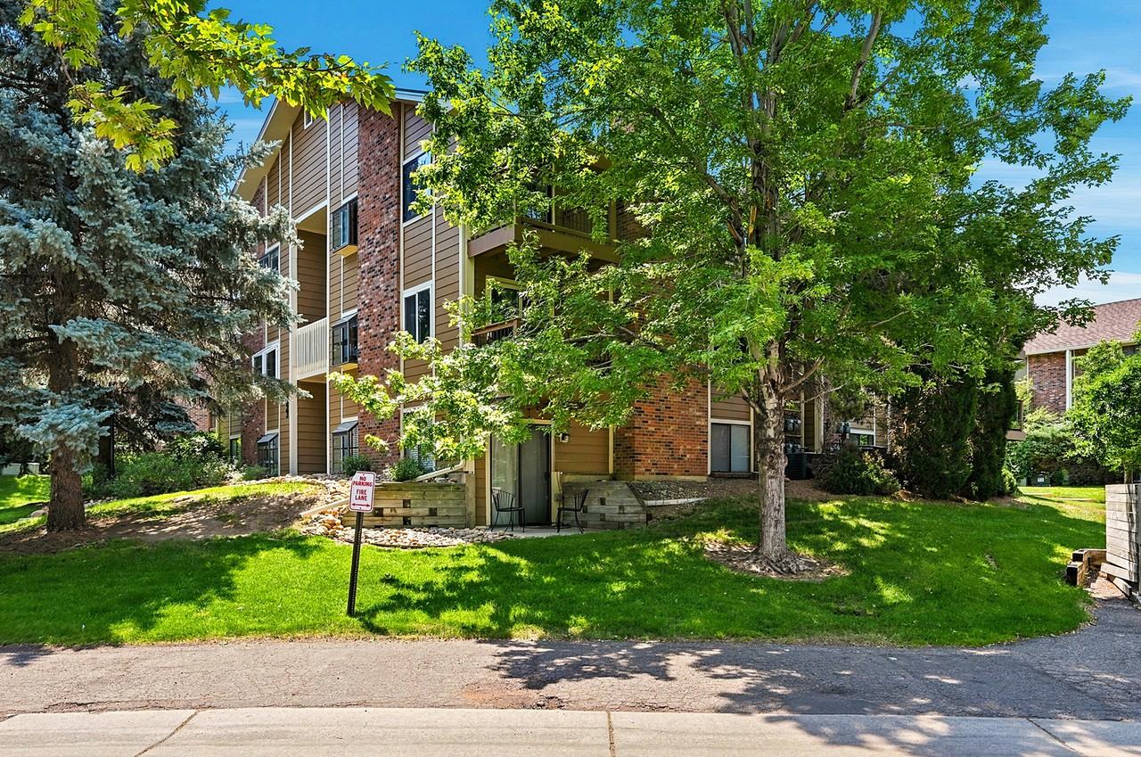 3021 S Ursula Cir #301 - Photo 4 of 19