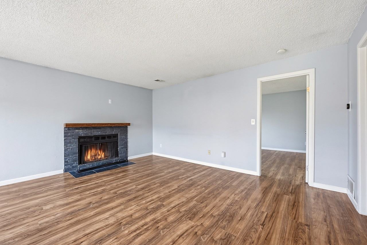 3021 S Ursula Cir #301 - Photo 5 of 19