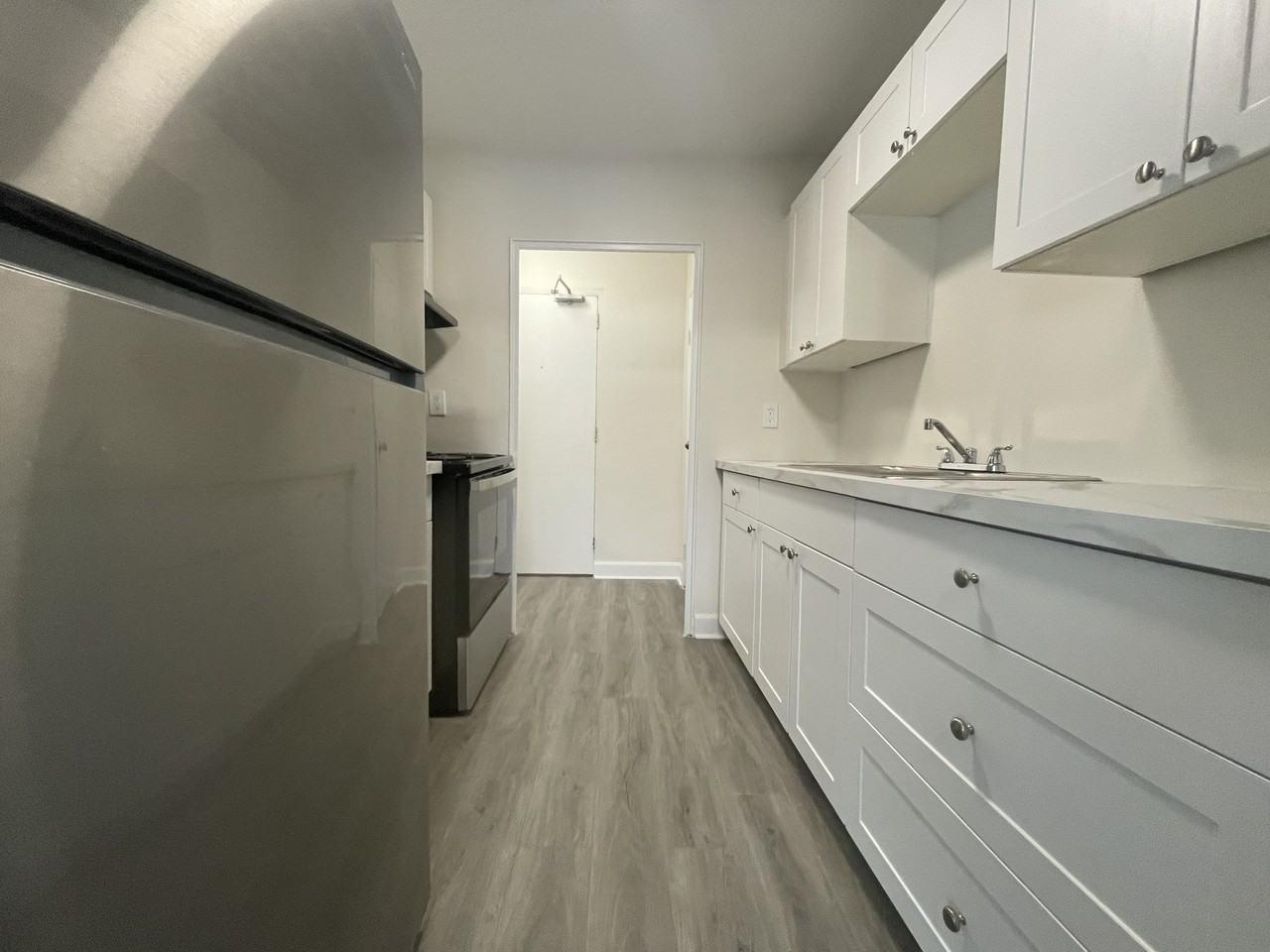 222 Queen St #502 - Photo 7 of 14