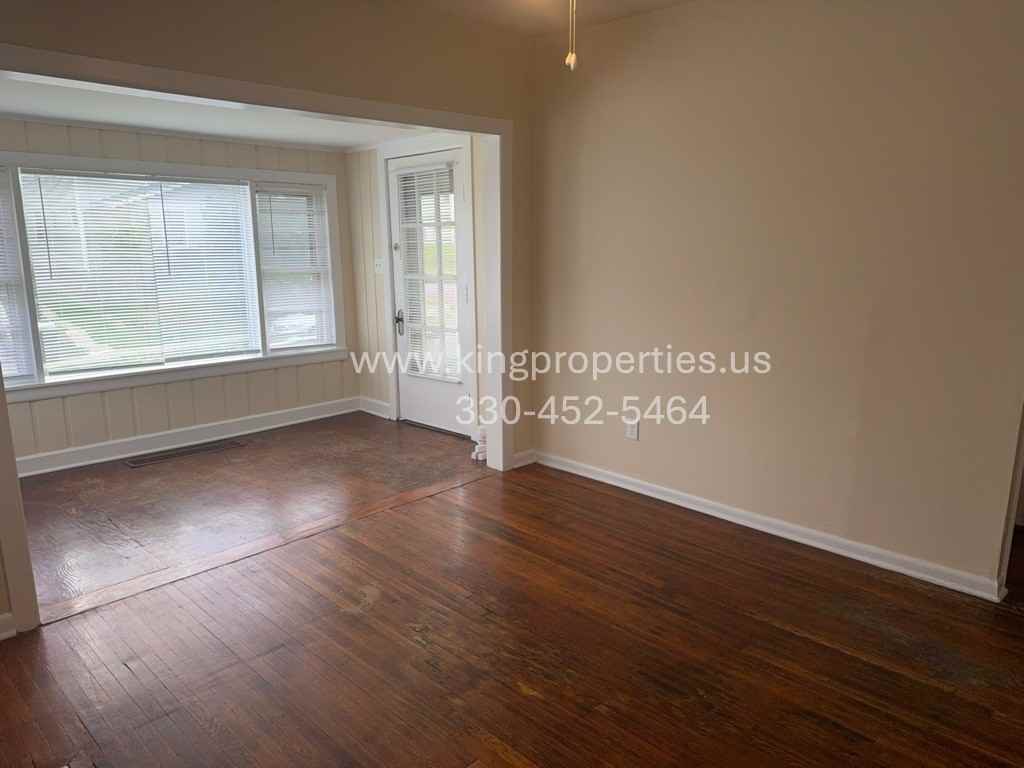 1206 15th St Nw #1 - Photo 2 of 10