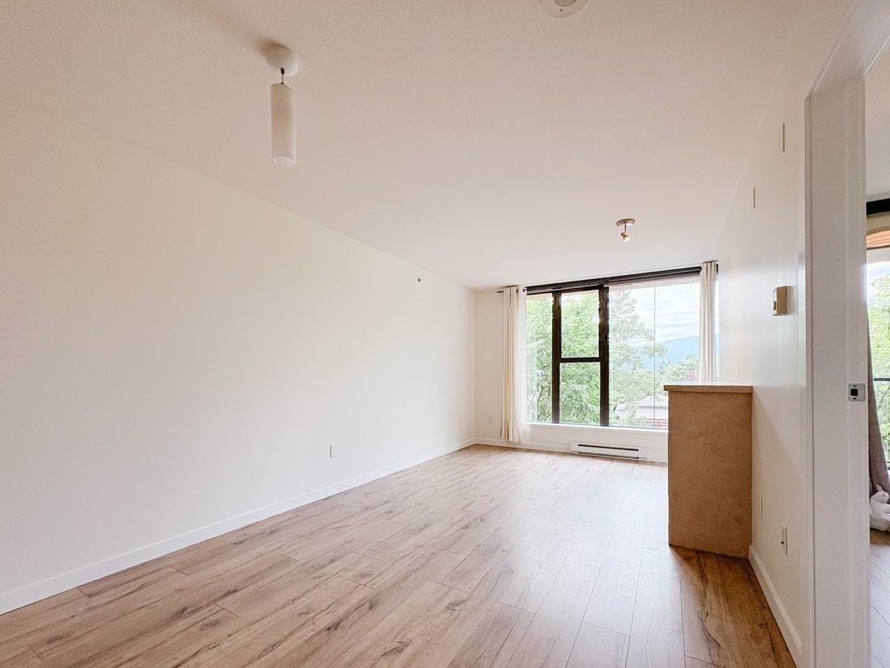 683 West Victoria Park - Photo 2 of 21