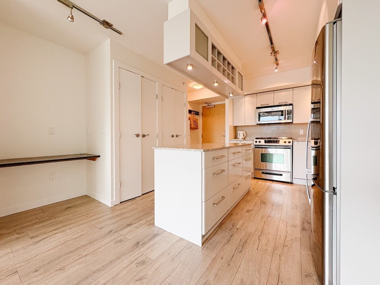 683 West Victoria Park - Photo 6 of 22