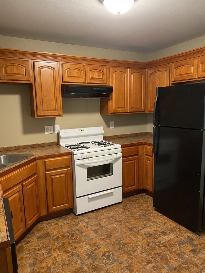 2305 32nd Ave #B - Photo 6 of 15