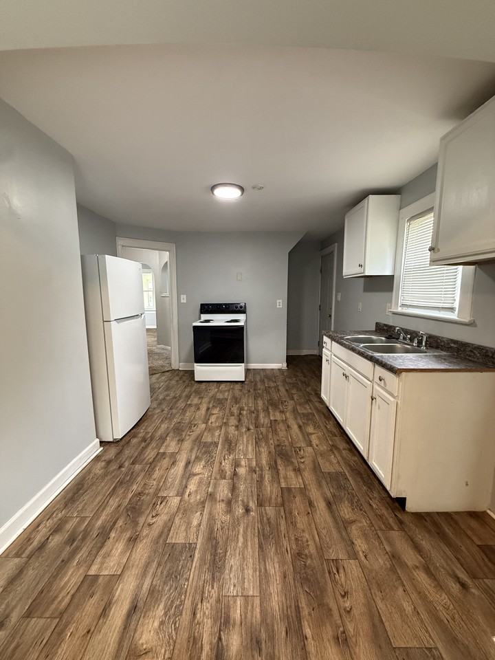 3502 Brouse Ave #1 - Photo 4 of 10