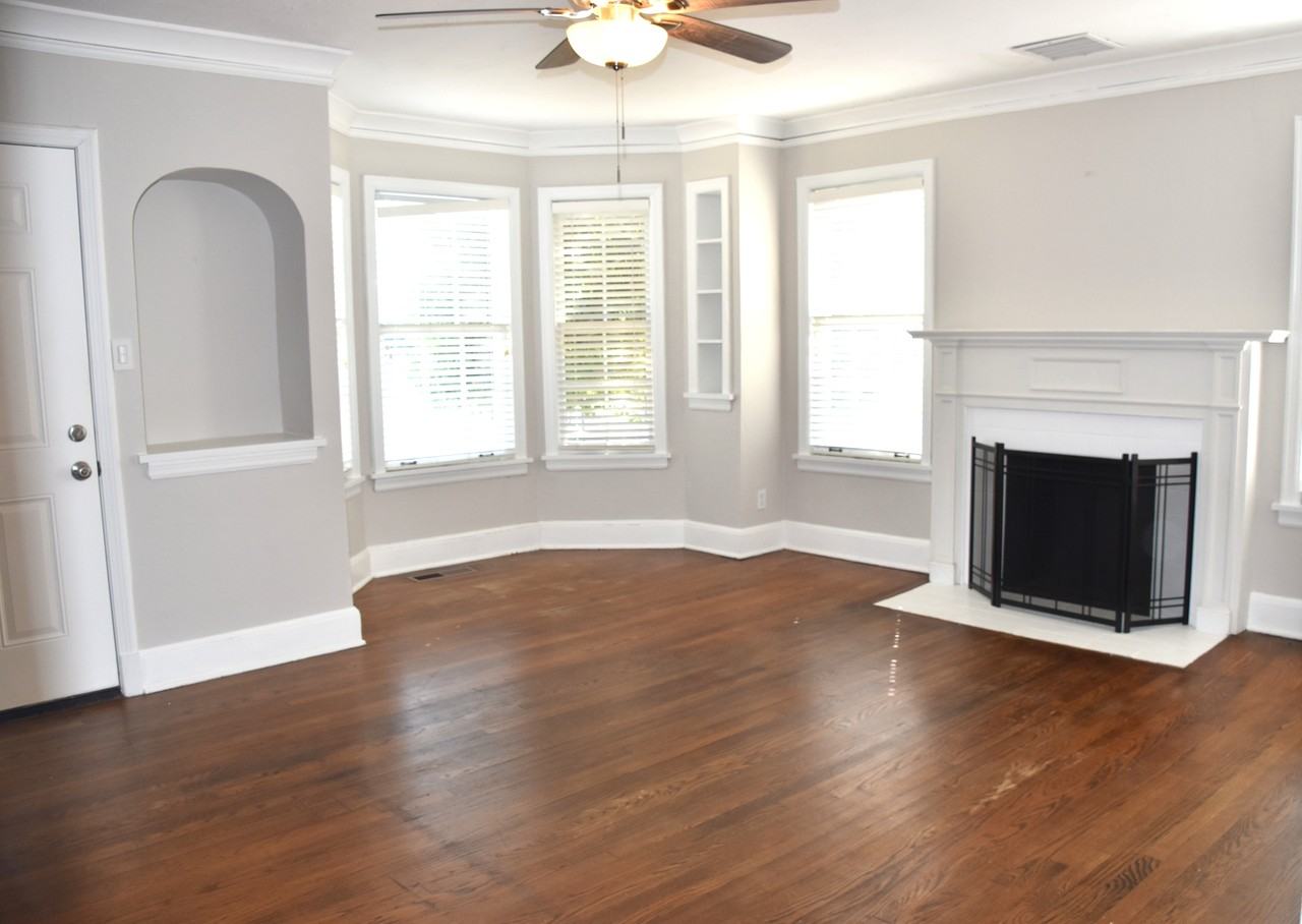 380 Holmes Cir #1 - Photo 3 of 16