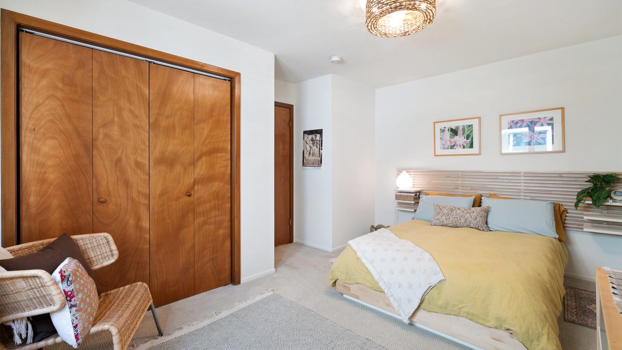 1423 Walnut St #1 - Photo 4 of 15