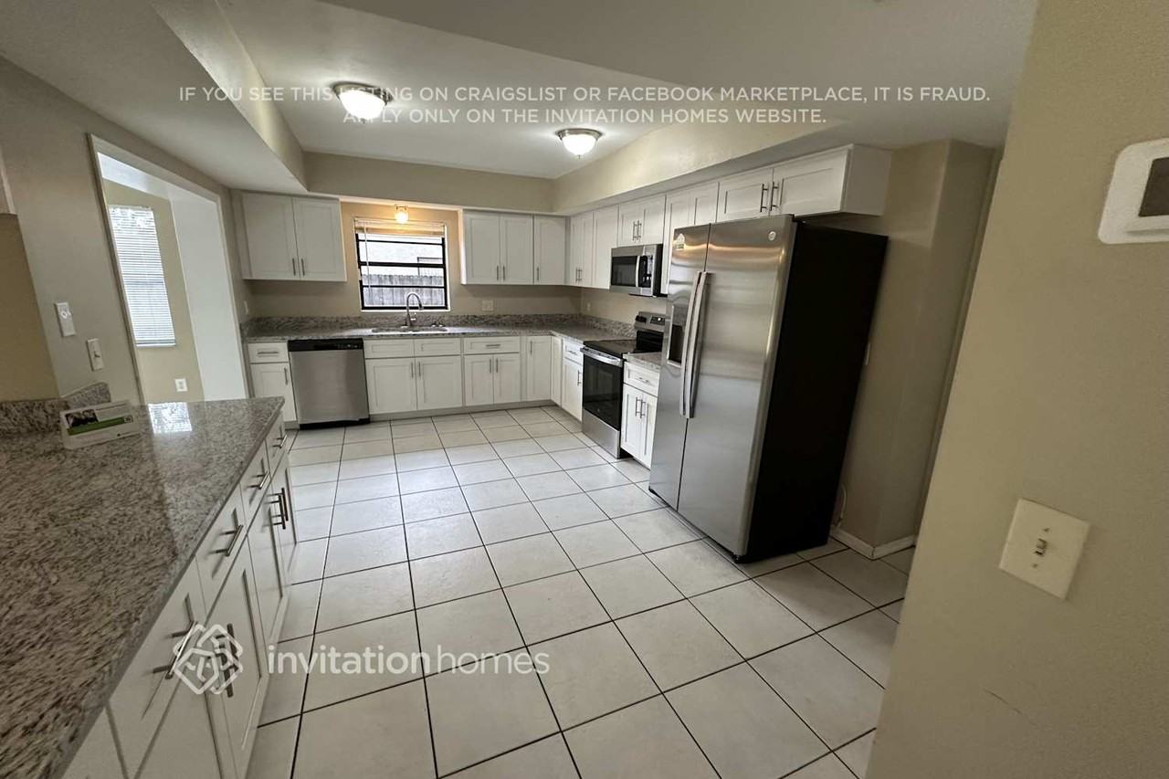 4129 Yellowwood Dr - Photo 6 of 17