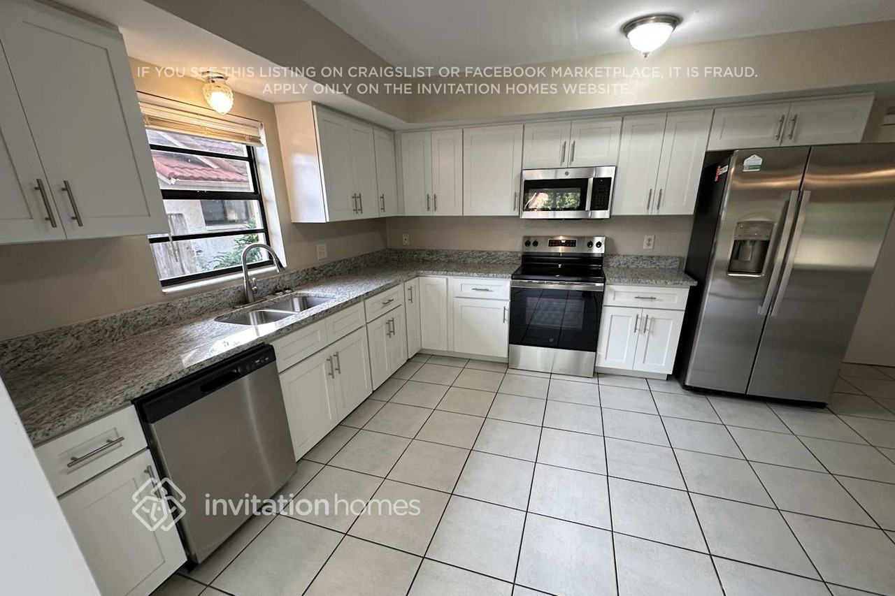 4129 Yellowwood Dr - Photo 7 of 17
