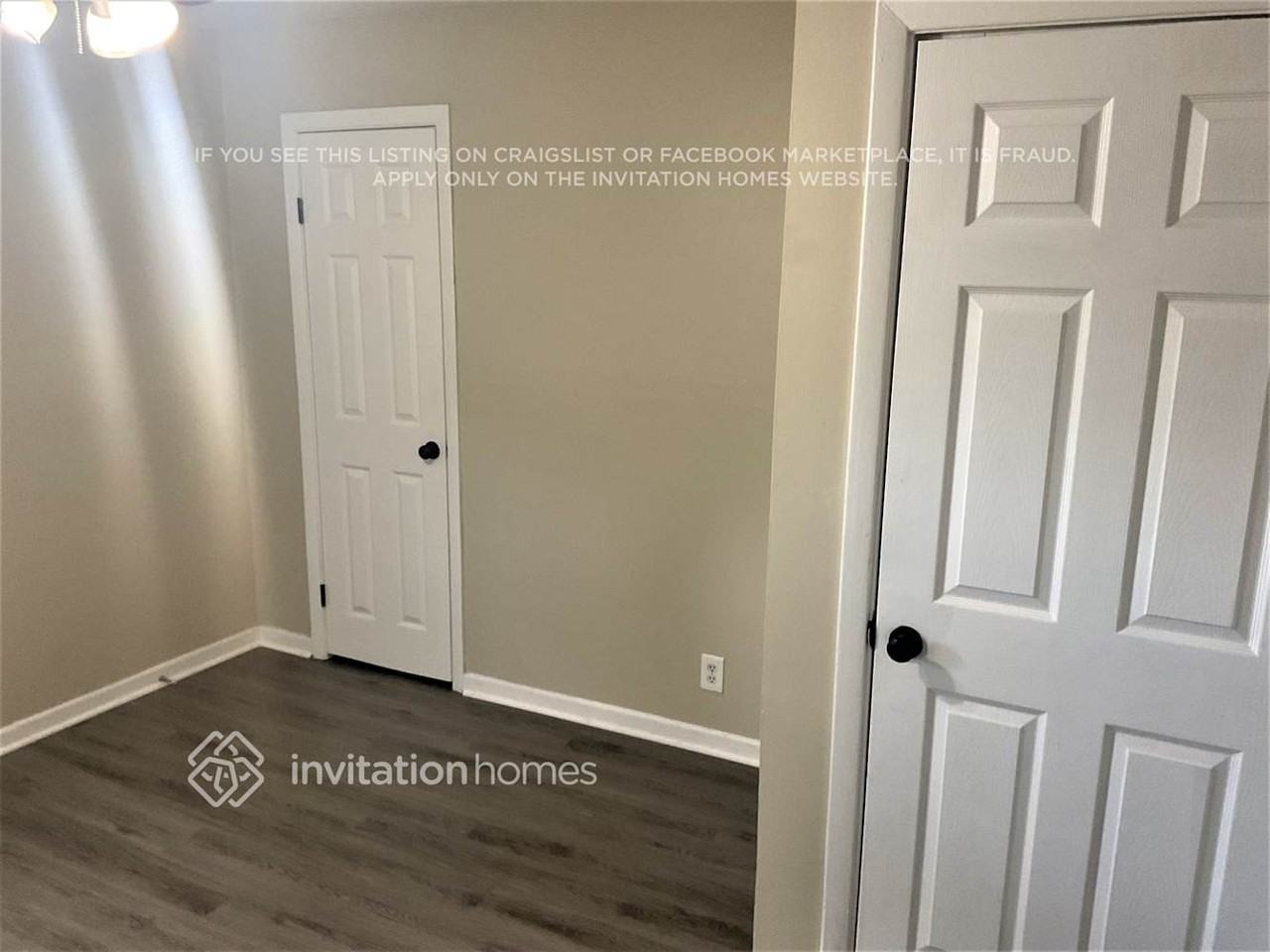 1227 S Lawler Ave - Photo 5 of 11