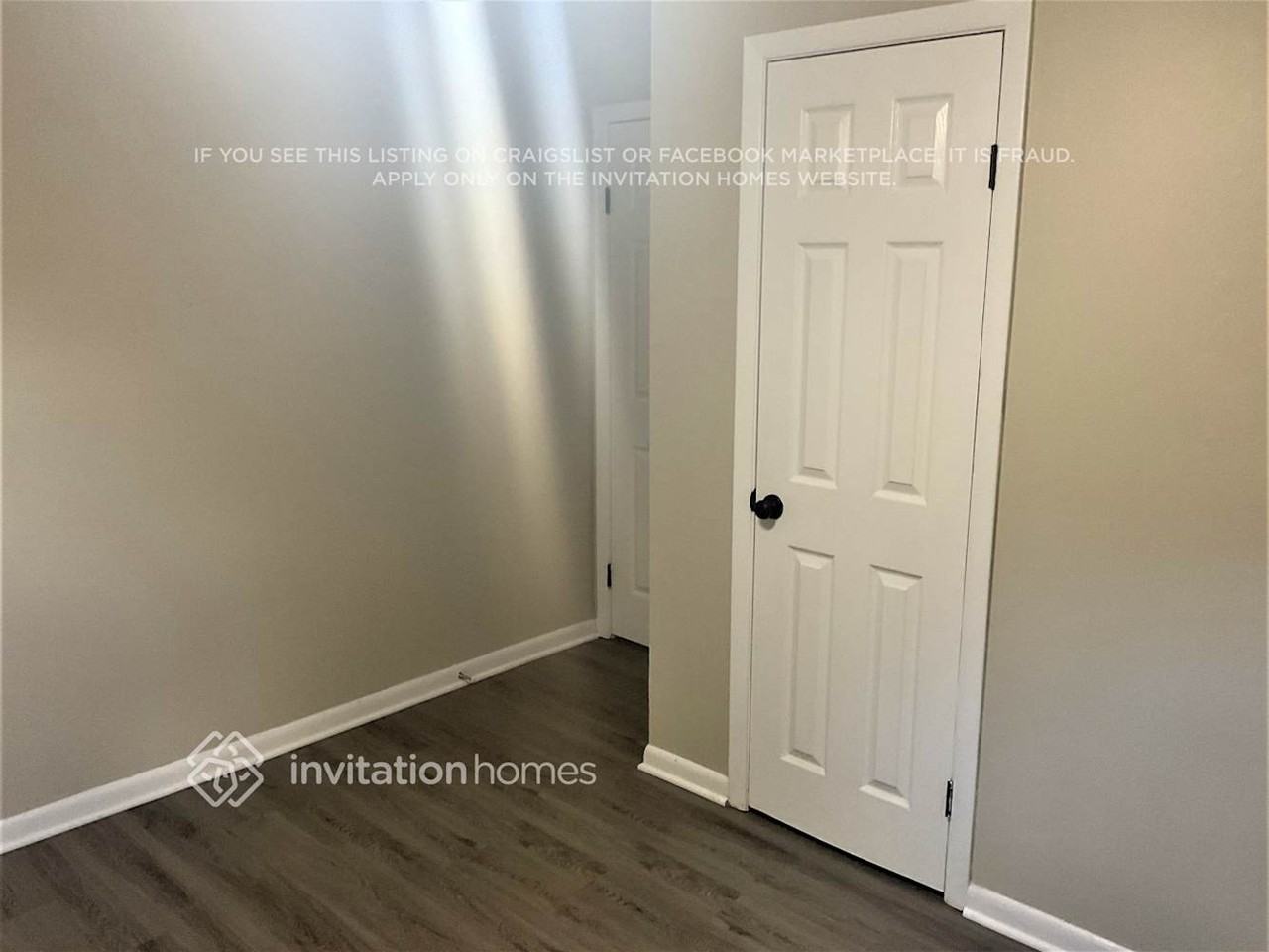 1227 S Lawler Ave - Photo 7 of 11