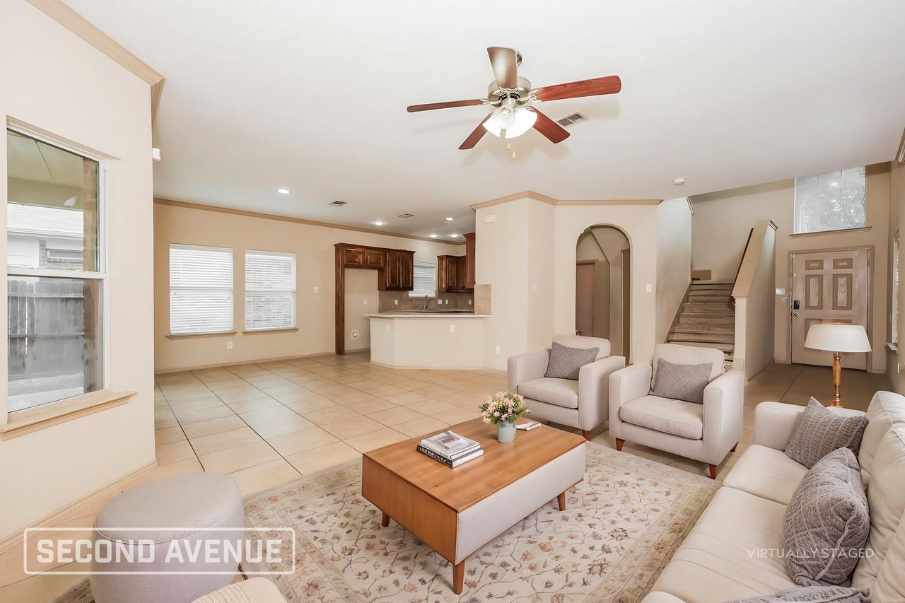 2120 Ingrid Ln - Photo 2 of 24