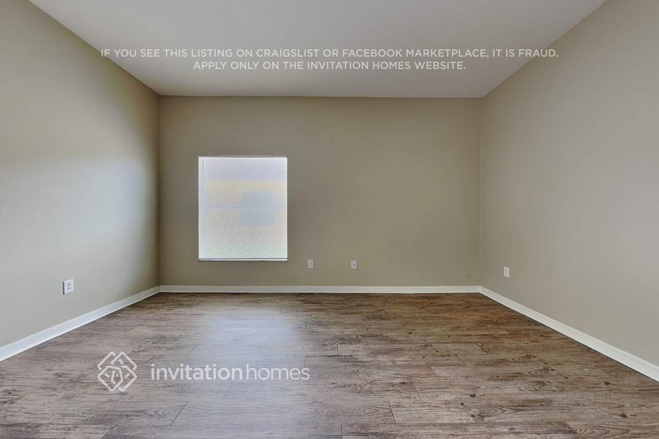 1401 Gallberry Ct - Photo 5 of 21