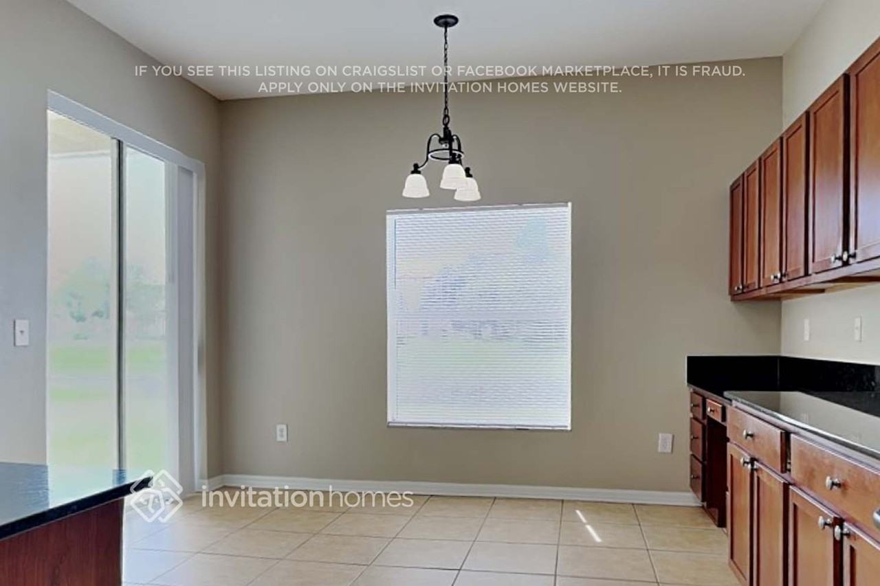 1401 Gallberry Ct - Photo 7 of 21