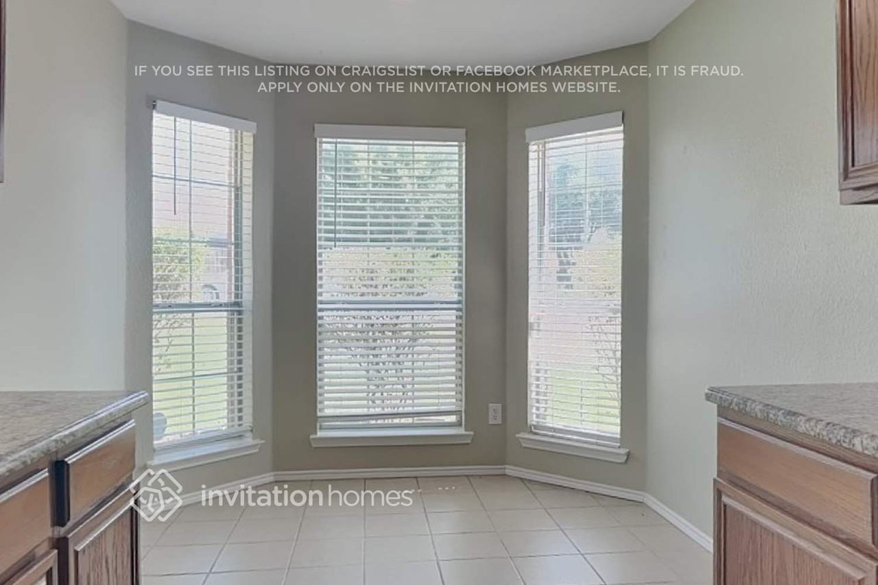 10321 Pleasant Mound Dr - Photo 6 of 18