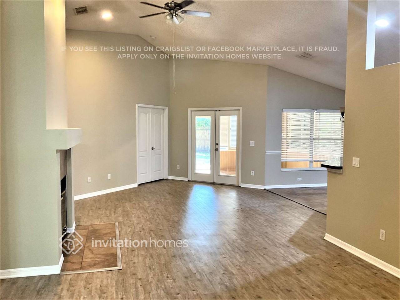 3620 Seminole Dr - Photo 3 of 17