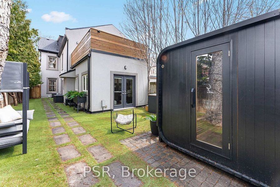 126 Dovercourt Road - Photo 32