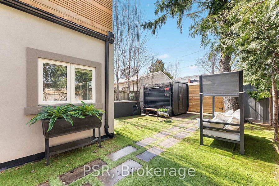 126 Dovercourt Road - Photo 31