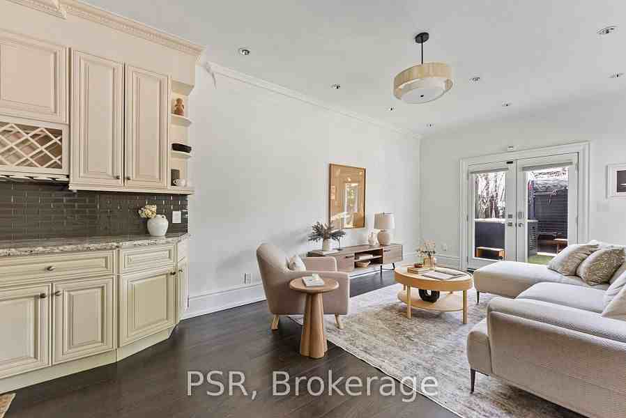 126 Dovercourt Road - Photo 8