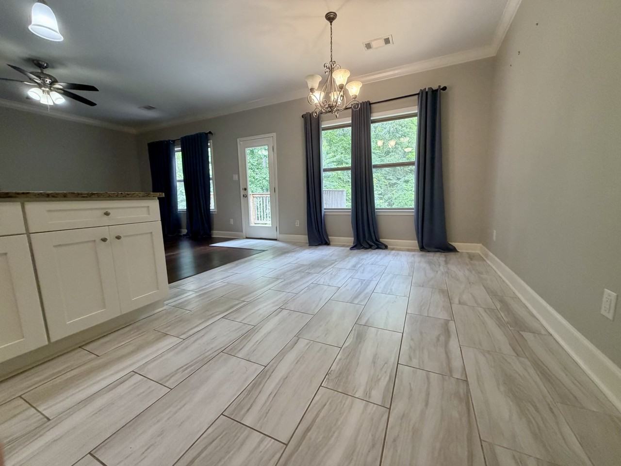 4512 Western Woods Dr #1 - Photo 6 of 17